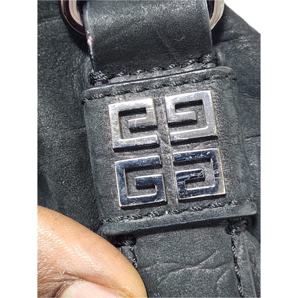 Authentic Givenchy Vintage Croc Embossed Suede Medium Shoulder Bag - Picture 4 of 11